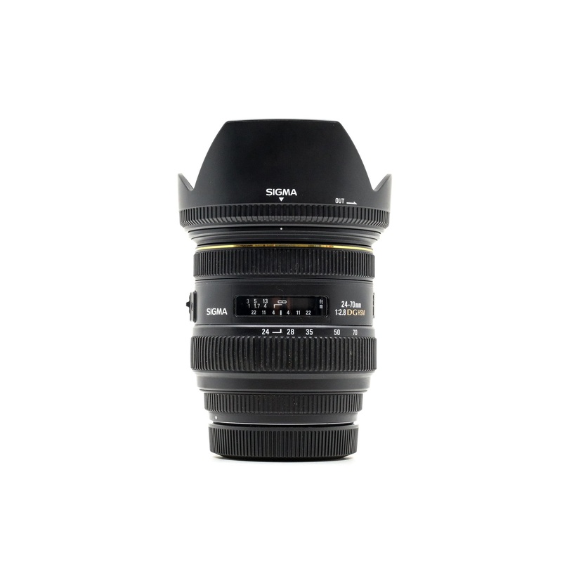 Sigma 24-70mm f/2.8 EX DG HSM – Canon EF Fit