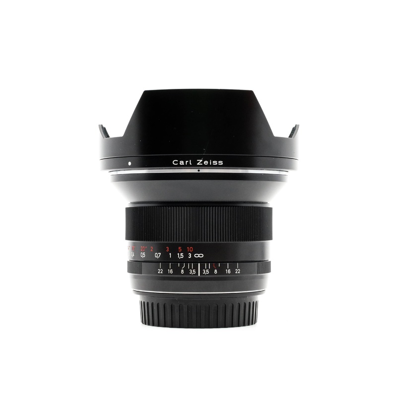 ZEISS Distagon T* 18mm f/3.5 ZE – Canon EF Fit