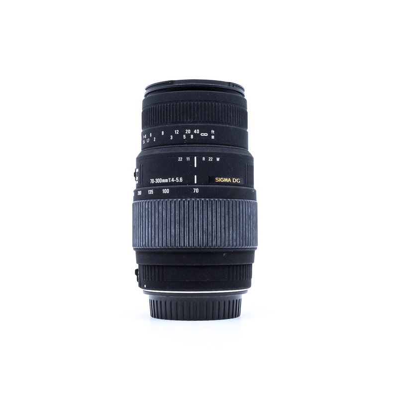 Sigma 70-300mm f/4-5.6 DG OS – Canon EF Fit