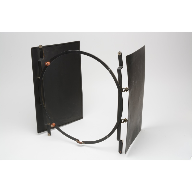 Smith Victor BD120 Barndoor with Filter Clips for ~12″ reflectors