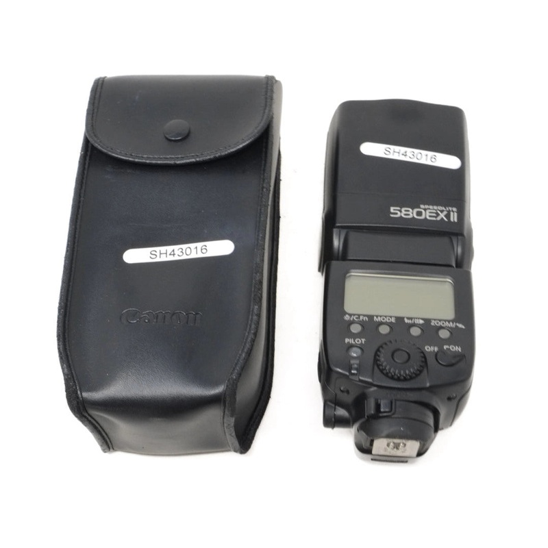 Used Canon Speedlite 580EX II Flash – Case (SH43016)