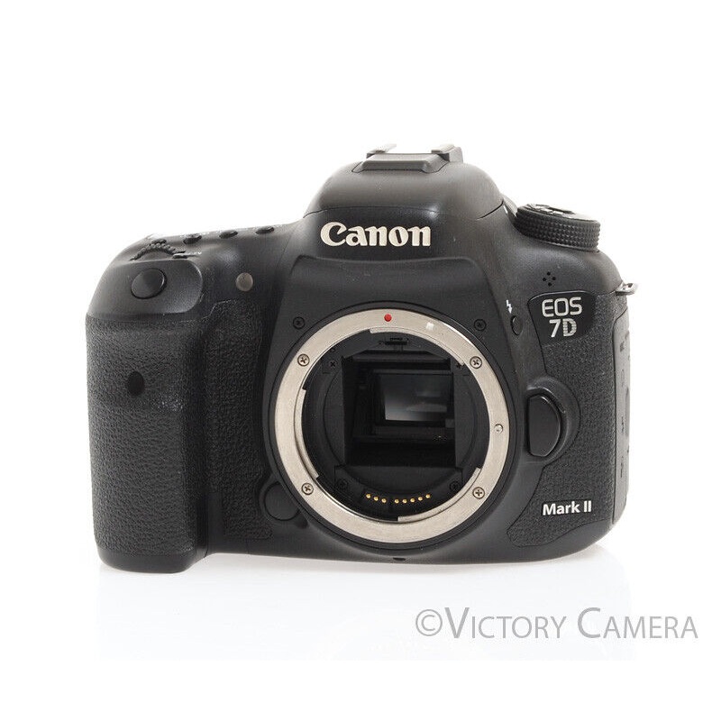 Canon EOS 7D Mark II 20.2MP Digital SLR Camera Body w/ Charger [EXC]