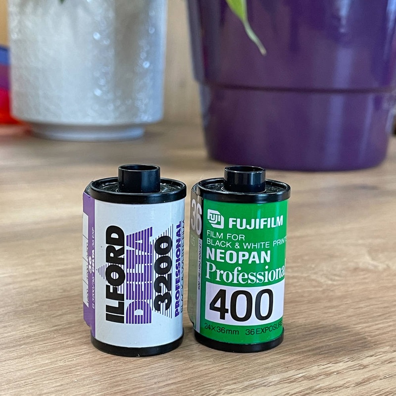35mm Black & White Film Developing | Film Processing | Film Scanning Standard Scans 6×4 Prints