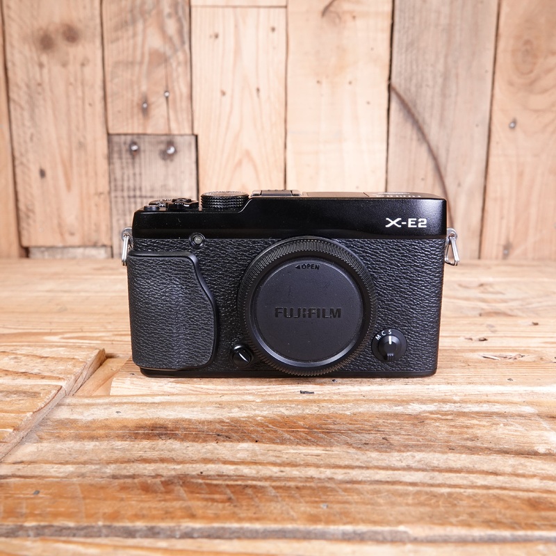 Used Fujifilm X-E2 Black Camera Body