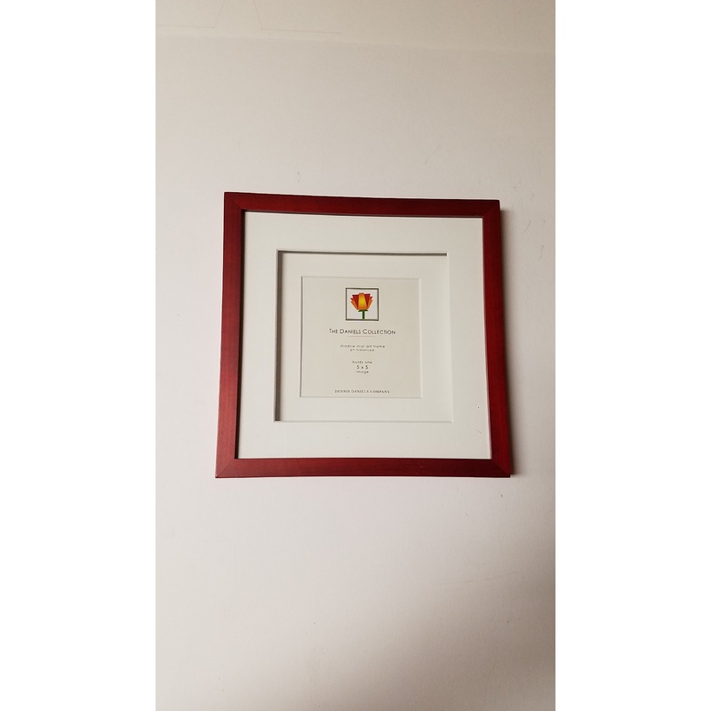 Dennis Daniels 5×5 Red Wine