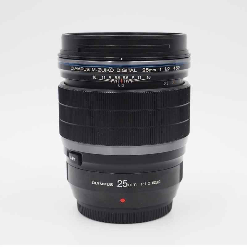Olympus M.Zuiko ED 25mm f/1.2 Pro Lens