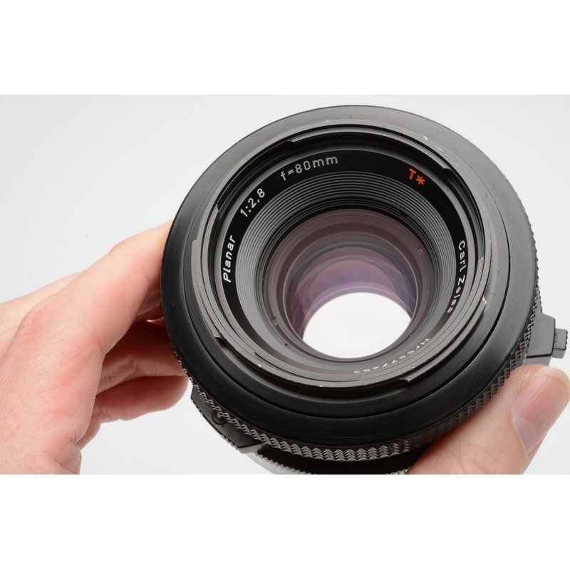 Hasselblad 80mm f2.8 Planar T* F Lens, Very clean and sharp, Nice!