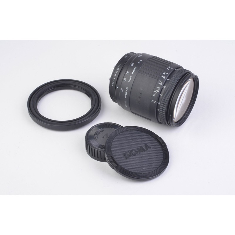 Sigma AF 28-200mm F3.8-5.6 Macro Zoom Lens, Hood, Caps, Pentax AF Mount